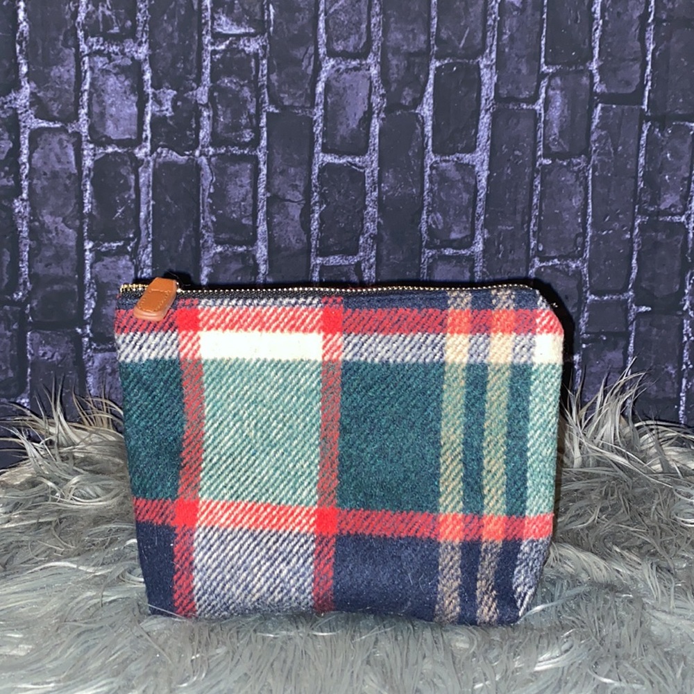 L.I.B Plaid Clutch Cosmetics Makeup Bag #14565